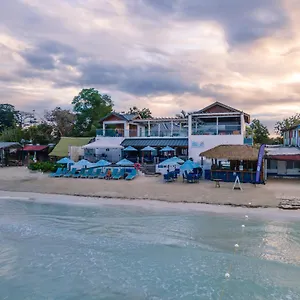 Blue Skies Hotel Negril